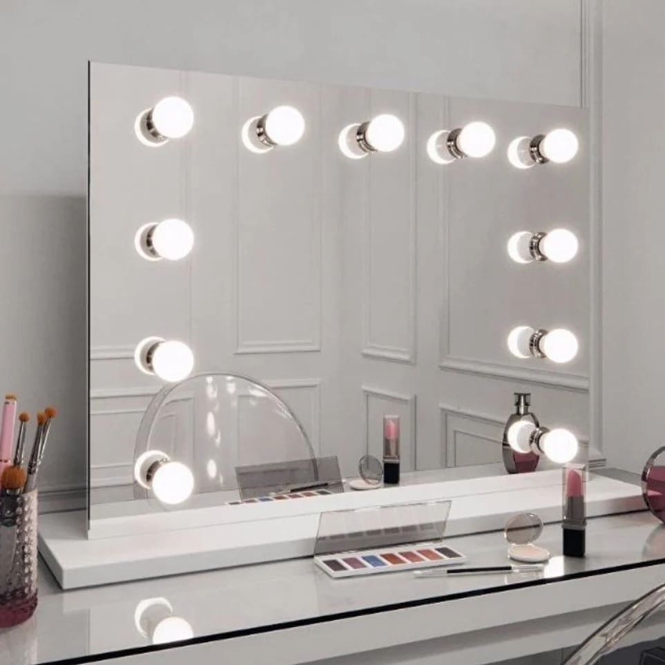 Top Dressing Table Mirrors  for Makeup Application